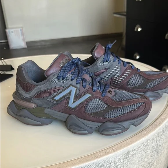 New Balance 9060 Truffle Size 12 - Picture 10 of 10